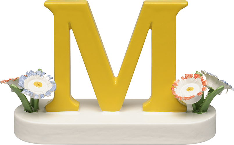 Letter M, met bloem
