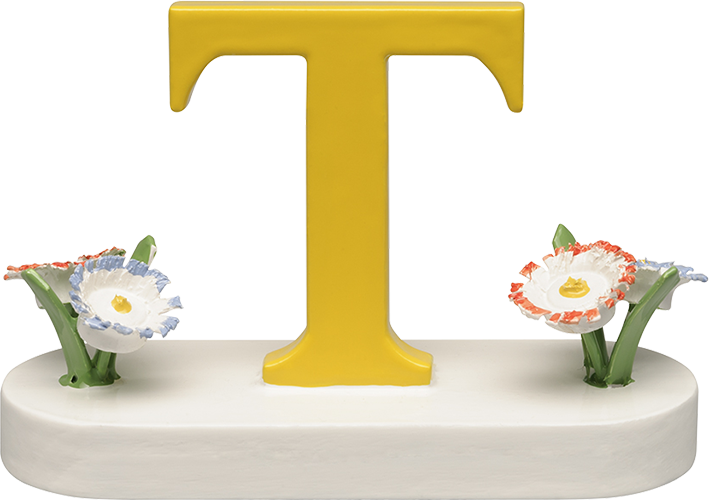 Letter T, met bloem
